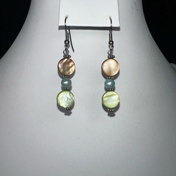 Dangle Freshwater Pearl Disc Earrings - Picture 2 of 5